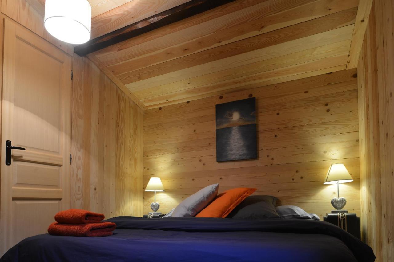 Bed and Breakfast Le Chalet De Valentine Вантрон Экстерьер фото